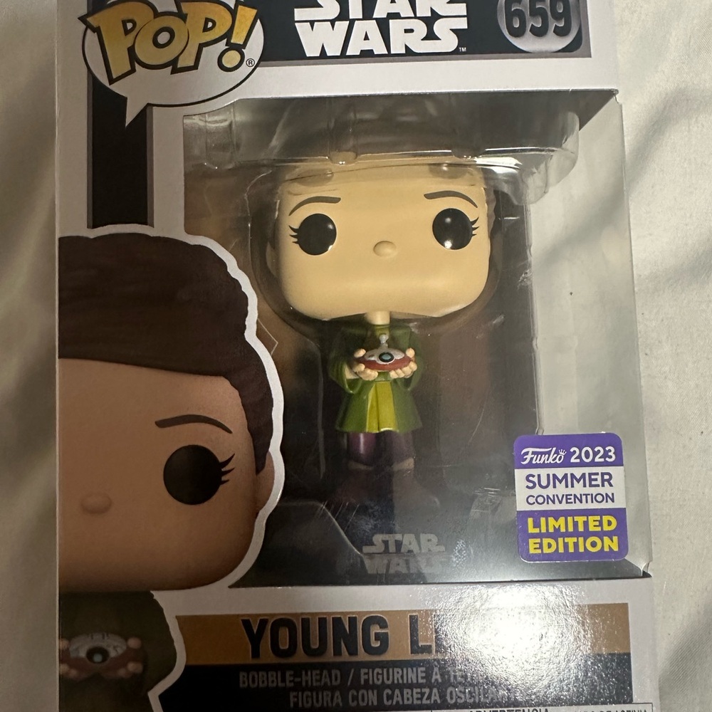Funko Young Leia with Lola - Purple and Green # 659. Limited edition  summer2023